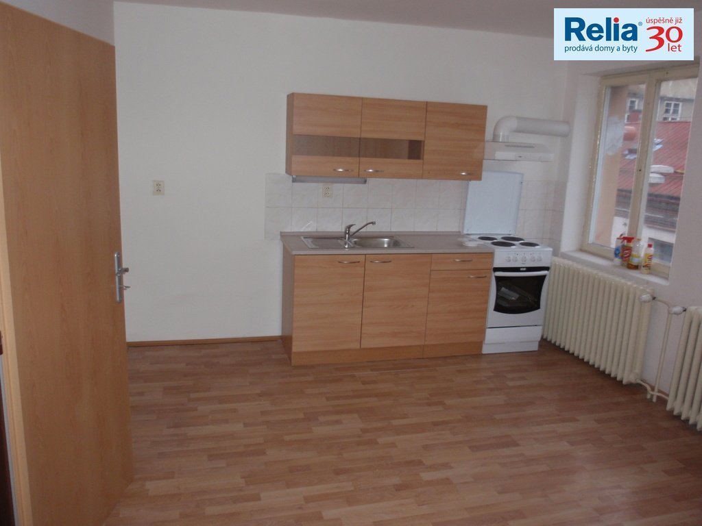 Pronájem bytu 2+kk, 45 m2, 8. března, Liberec