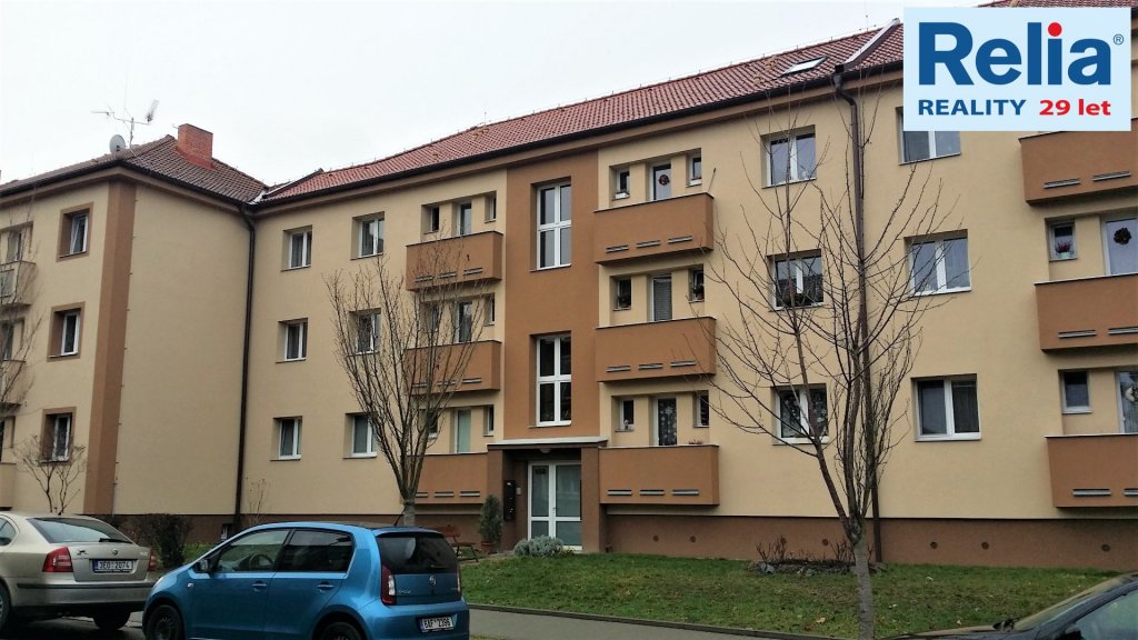 Částečně zrekonstruovaný byt 3+1 se dvěma balkony, 75m2 - Přelouč