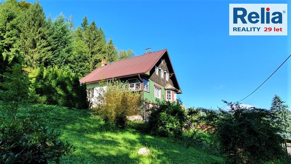 Dům (chalupa) s větším pozemkem a navazujícím lesem, 3715 m2 - Mladkov