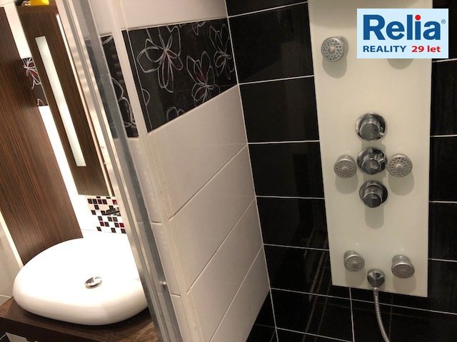 Pronájem bytu 3+1 s lodžií, 65 m2 - Liberec, Perštýn - ul. Na Perštýně