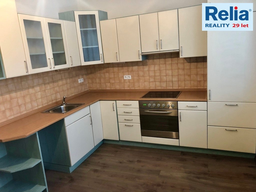 Pronájem bytu 3+1, 72m2  se 2 lodžiemi - Liberec, Kristiánov, ul. Hvězdná