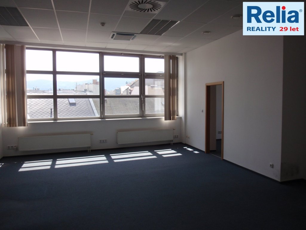 Pronájem kanceláří v centru Liberce,  47 m2