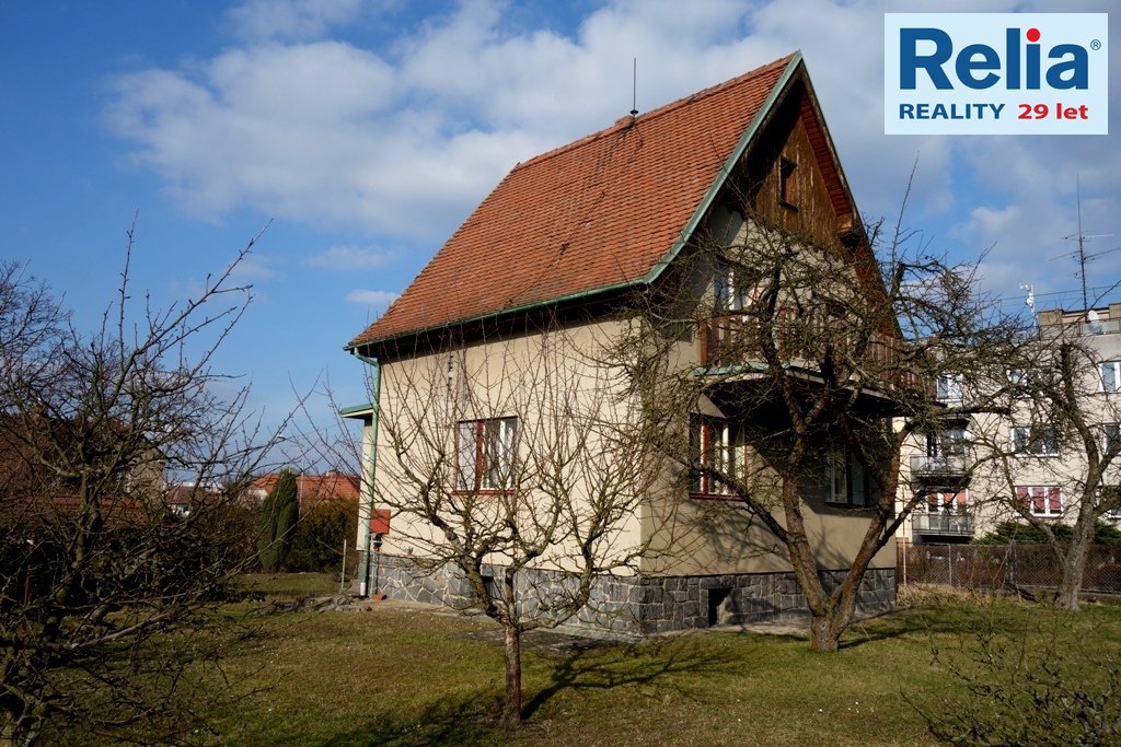 Udržovaný dům v Lázních Bohdanči, 925 m2