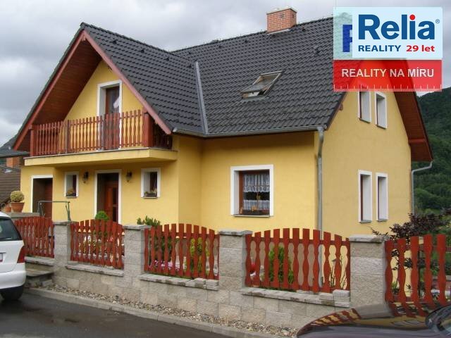 Prodej RD, 340m2 v Povrlech.