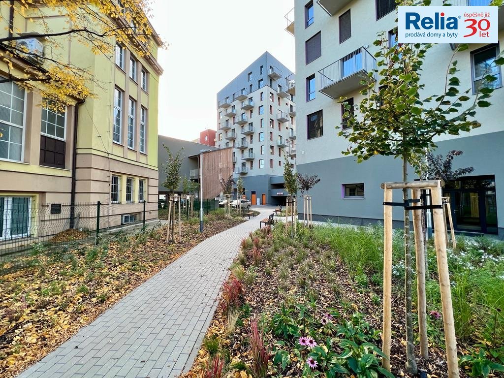 Rezidence Nábřeží, pronájem bytu 2+kk, 63 m2 a parkovací stání - Liberec, dolní centrum