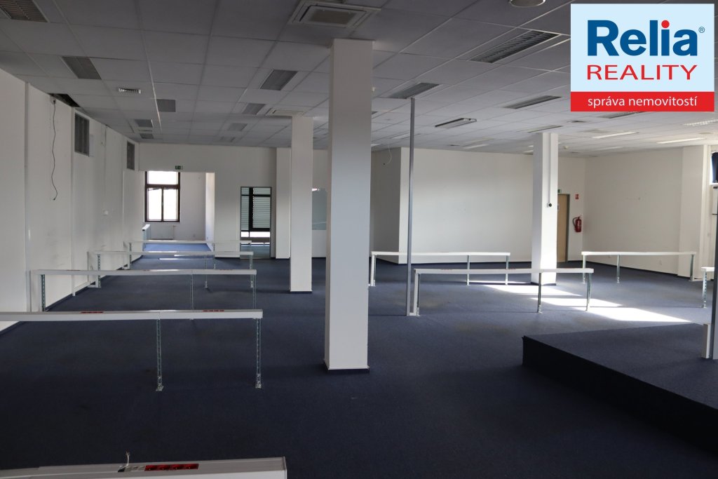 Pronájem kancelářských prostor 262 m2, Liberec, Soukenné nám.