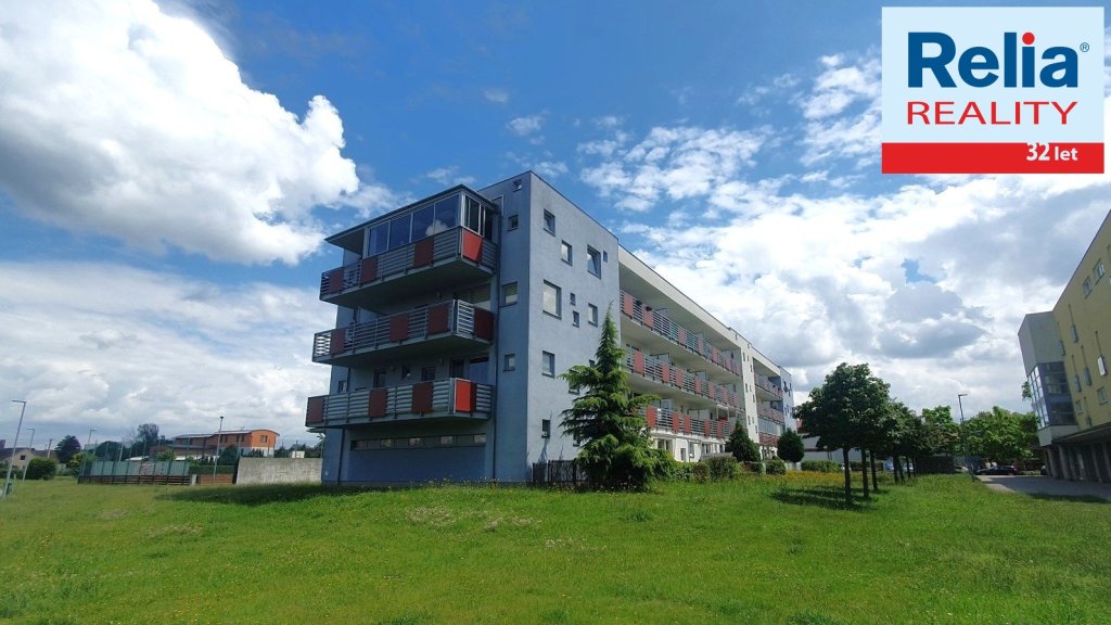 Pronájem krásného bytu 2+kk s předzahrádkou - Lázně Bohdaneč