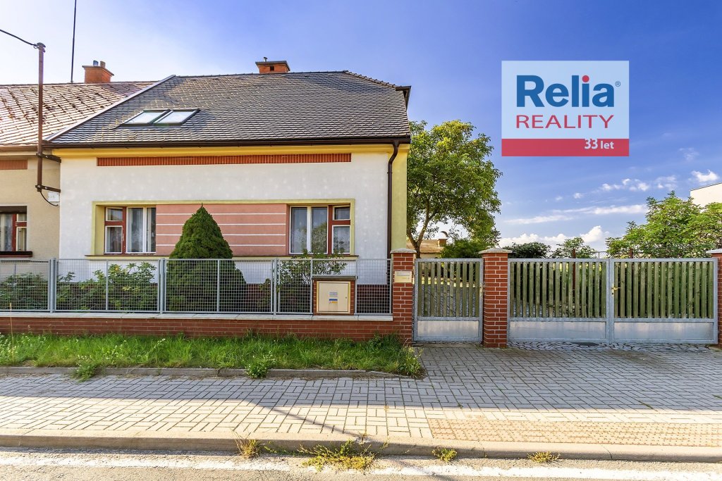 Pěkný RD na okraji obce Hřibsko (5km od Hradec Králové)