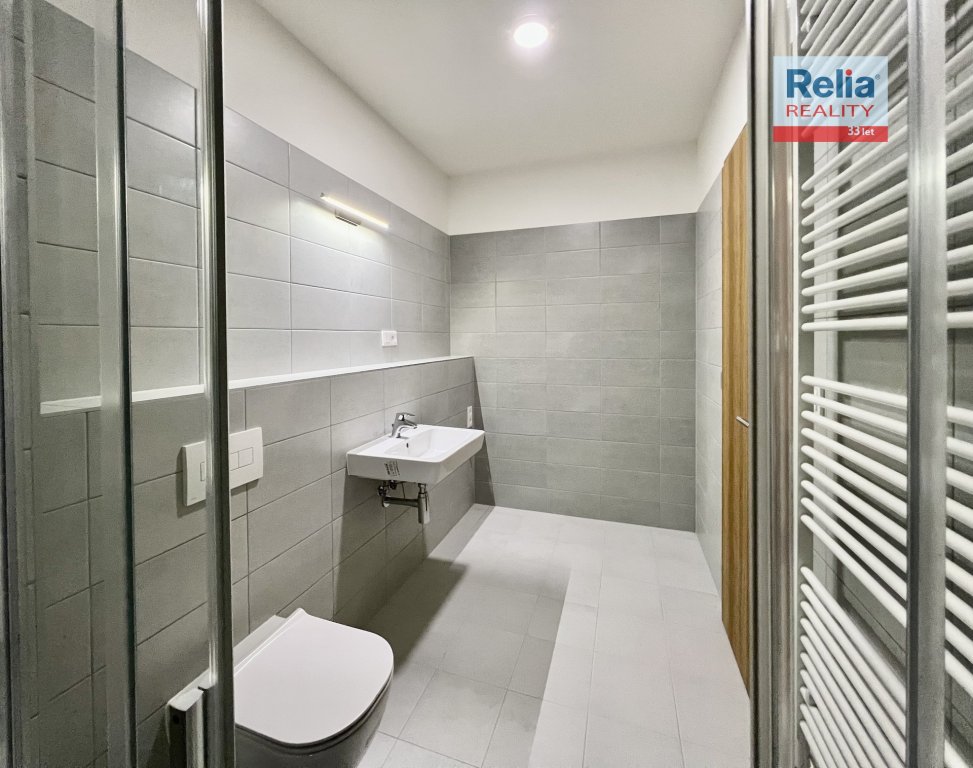 Pronájem bytu 2+kk, 38 m2 , vč. park. stání - Liberec - ZAHRADA GALLAS
