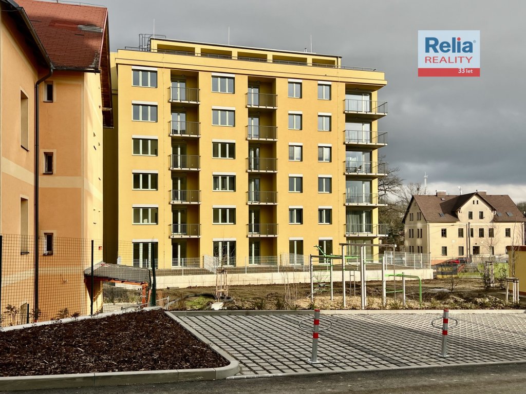 Pronájem bytu 3+kk s lodžií, vč. park. stání - Liberec - ZAHRADA GALLAS