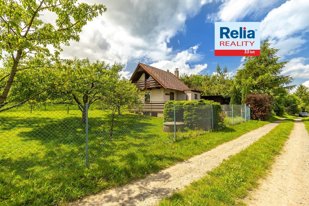 Velice udržovaná zděná chata v obci Zbyslavec, 60 m2 - (Míčov- Sušice)