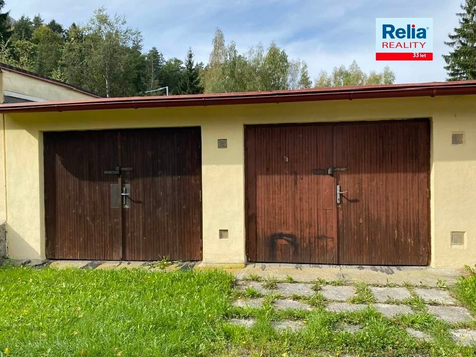 Prodej prostorné garáže v Liberci - Starém Harcově, ul. Temná