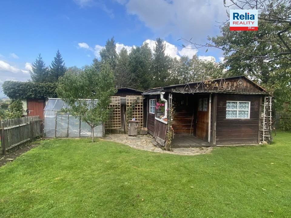 Prodej &uacute;tuln&eacute; rekreačn&iacute; chaty se zahr&aacute;dkou v Nov&eacute;m Městě pod Smrkem