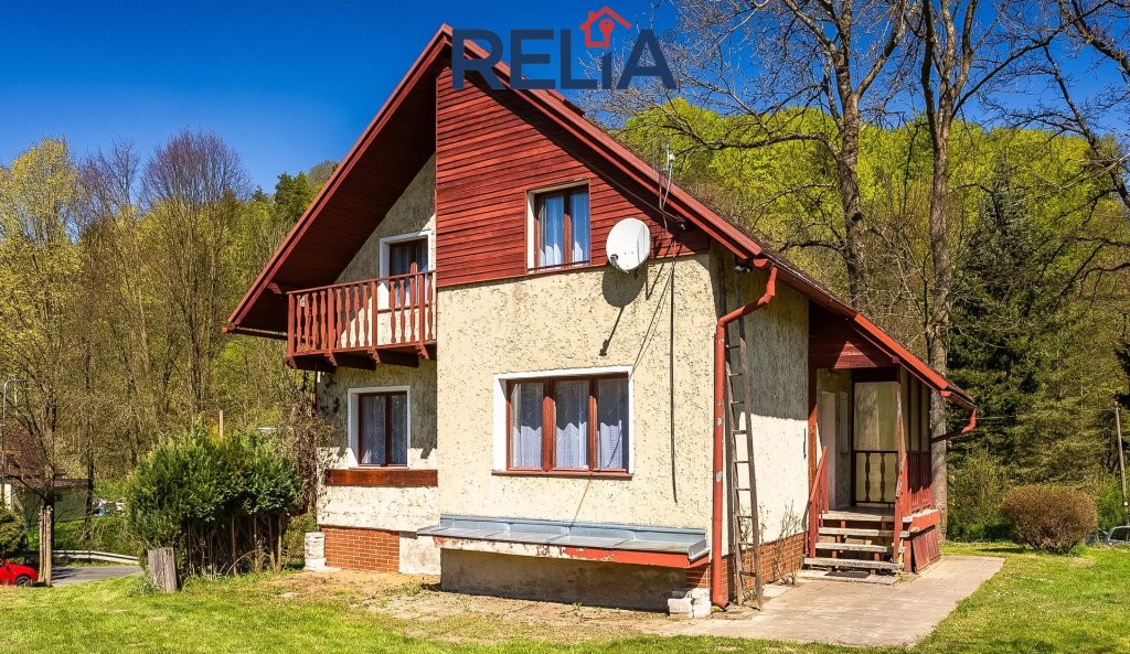 Prodej rodinn&eacute;ho domu k bydlen&iacute; nebo rekreaci v Kř&iacute;žanech
