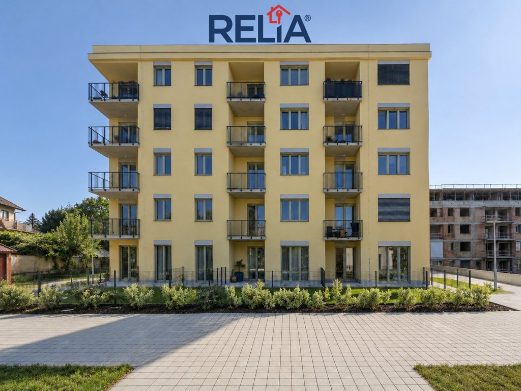 Pronájem bytu 2+kk s lodžií a parkováním, 64 m², Liberec X-Františkov