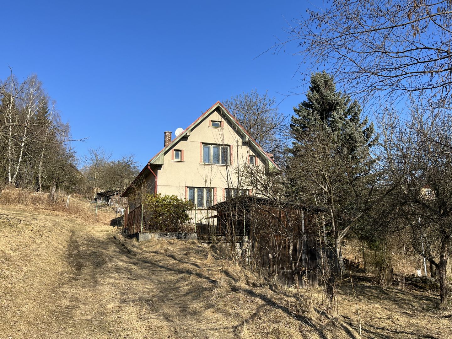 N49659 - Prodej rodinného domu 4+1, 205 m² - Roztoky u Semil