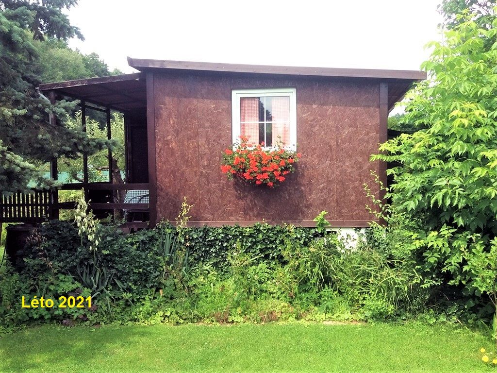 N49582 - Koupě pěkné chaty, 12m² - Lázně Bohdaneč